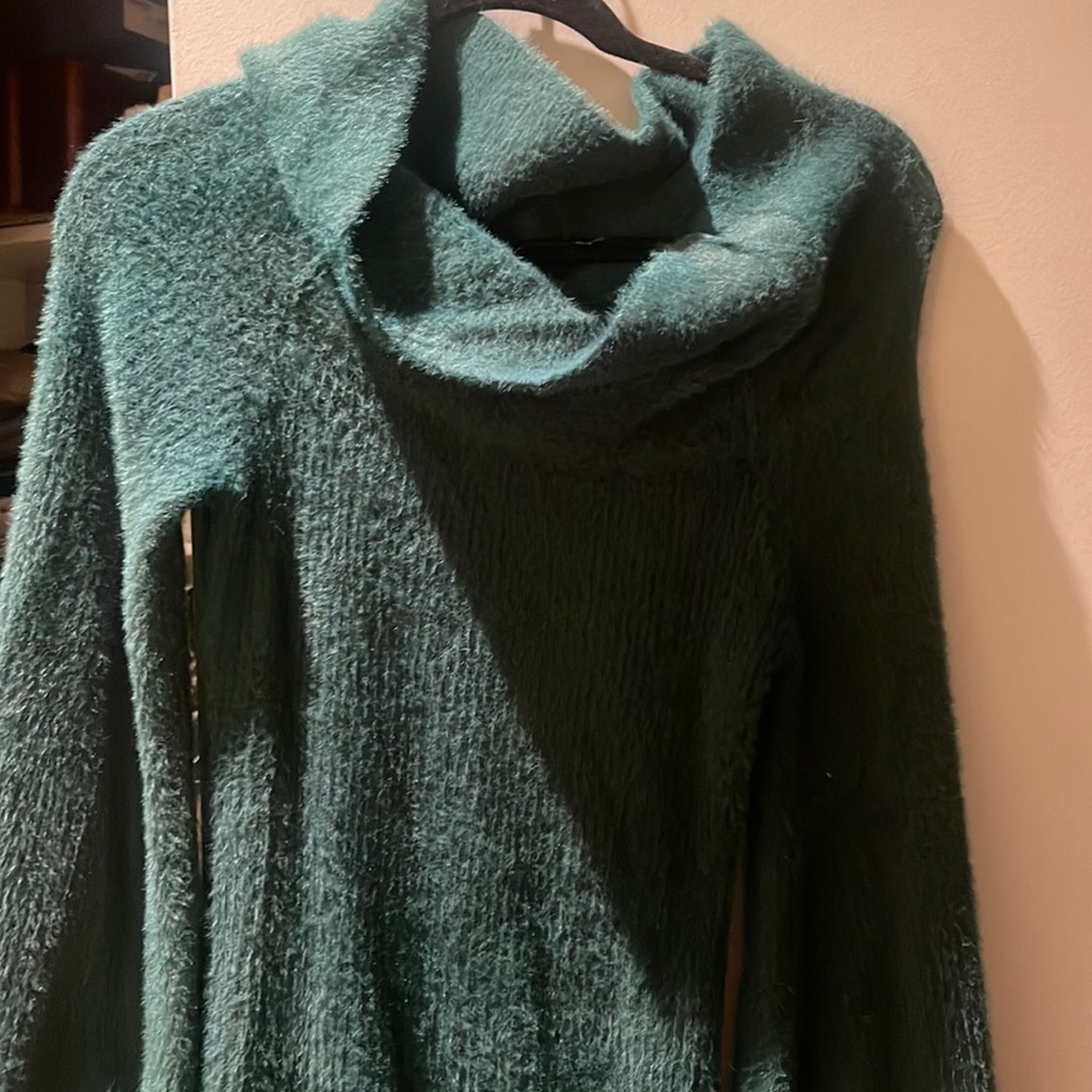 Tularosa off the shoulder sweater dress in emerald green